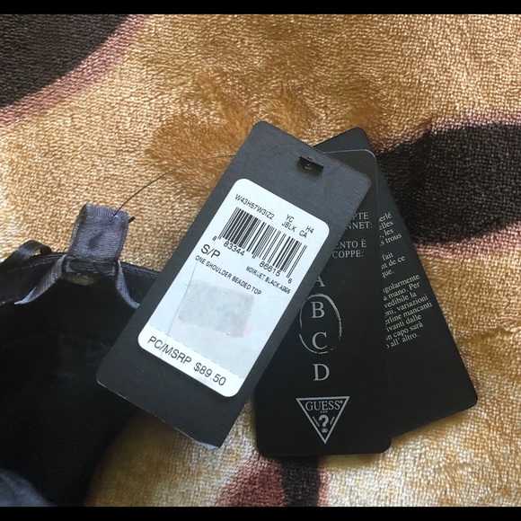 Guess top - Picture 3 of 3